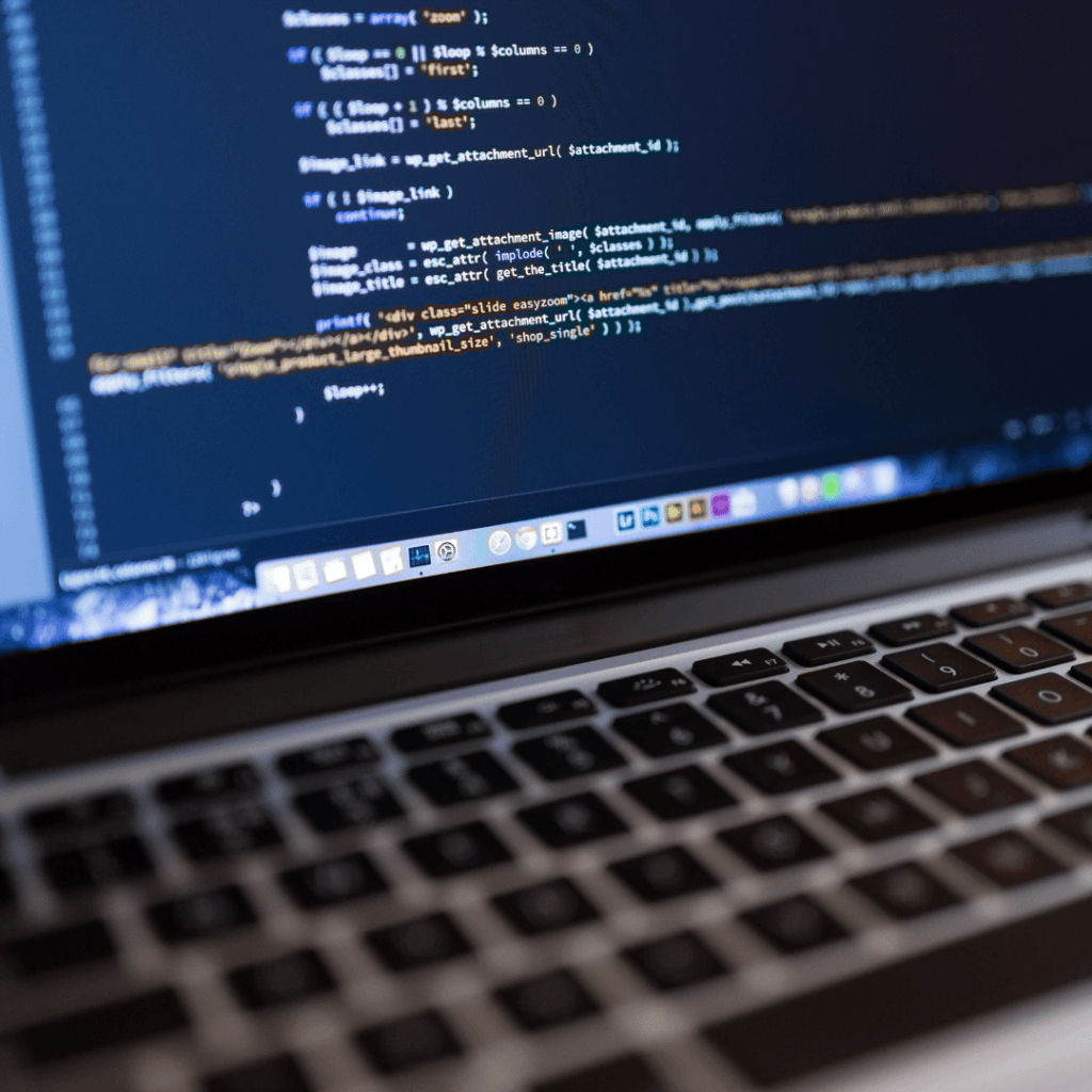 creation de site web est une étape cruciale pour quiconque souhaite établir une présence en ligne, que ce soit pour un projet personnel, une entreprise, ou même un blog